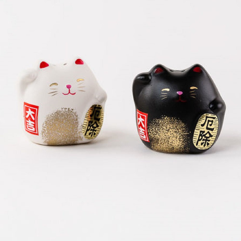 180 Degrees Japanese Happy Welcome Cat Salt And Pepper Shaker Set In Gift Box